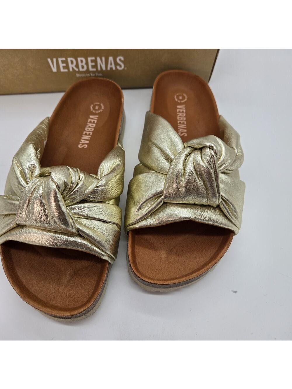 Verbenas Rainbow Vienna Metallic Gold Leather Knotted Slip On NEW! Sz 36 MOBWIFE